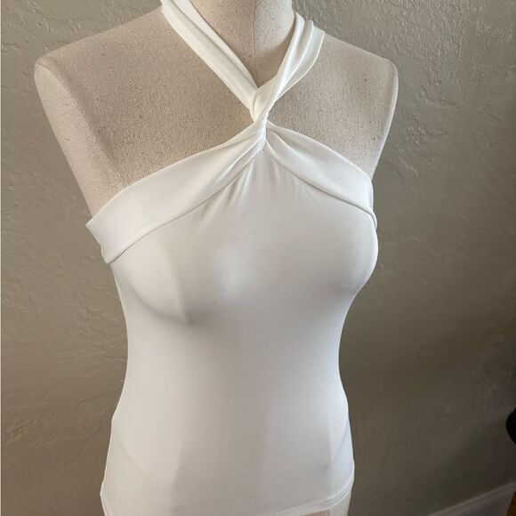 Amazon Twist Front White Halter Top sz Small - Picture 2 of 5